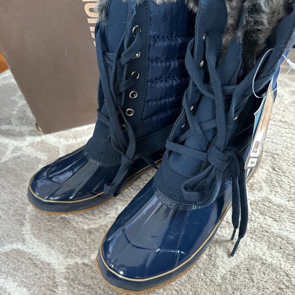 NEW Khombu waterproof navy boots Boston bean 7 - Picture 6 of 6